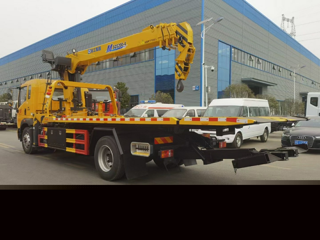 重汽豪沃G5X帶吊清障車
